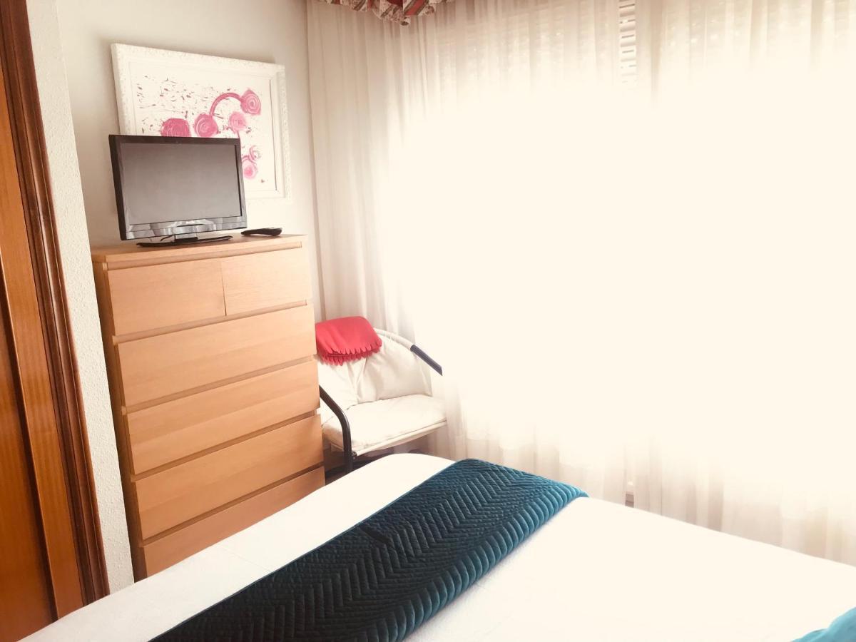 Apartamento Centrico En Monforte De Lemos - No Wifi - Parking Privado Esterno foto